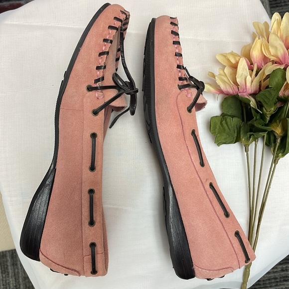 Gianni Bini Pink Suede Moccasin/Slip on Loafers Size 7.5 - Picture 8 of 10